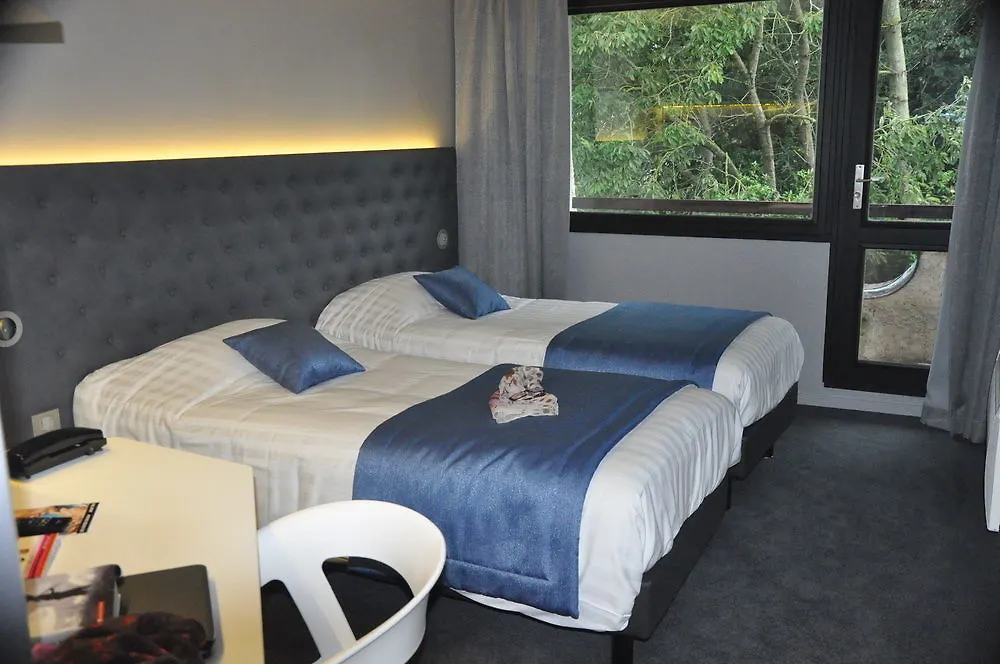 The Originals City, Hotel Les Caps, Saint-Brieuc Est Ламбаль 3*,  Франция