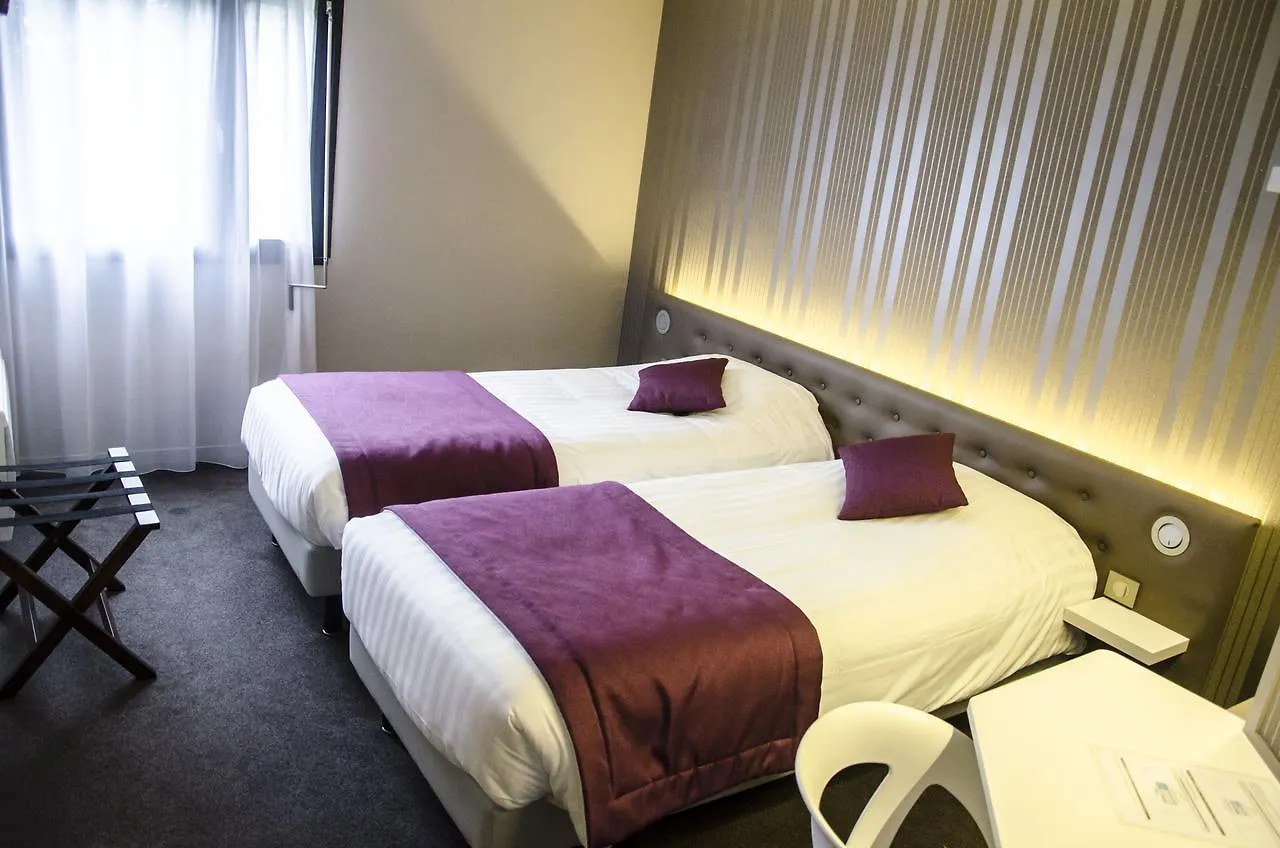 The Originals City, Hotel Les Caps, Saint-Brieuc Est Ламбаль